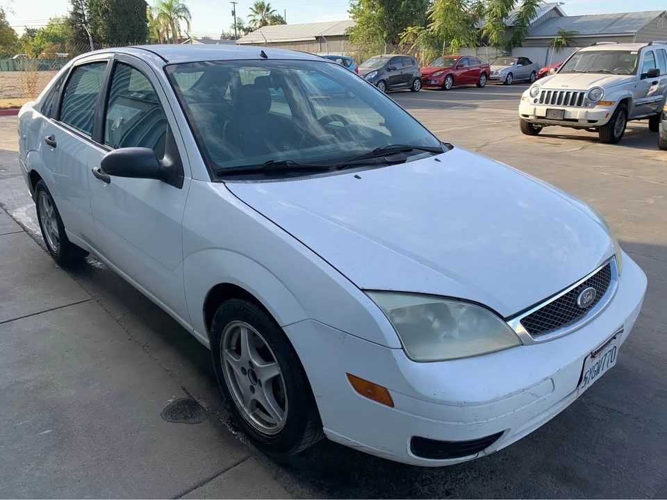 2007 Ford Focus 2nd Gen - Image 3 of 8