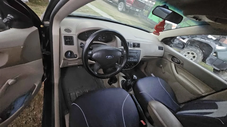 2007 Ford Focus 1st Gen - Image 5 of 5