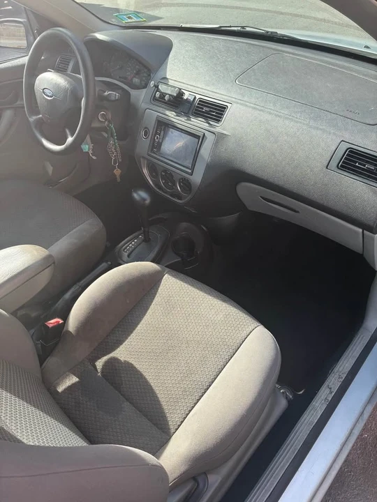 2007 Ford Focus 1st Gen - Image 2 of 11