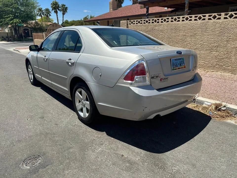 2007 Ford Focus 2nd Gen - Image 3 of 10
