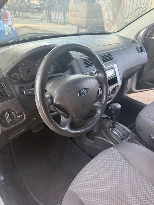 2007 Ford Focus 2nd Gen - Image 6 of 7