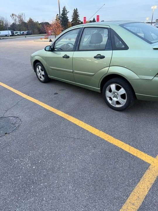 2007 Ford Focus 2nd Gen - Image 3 of 7