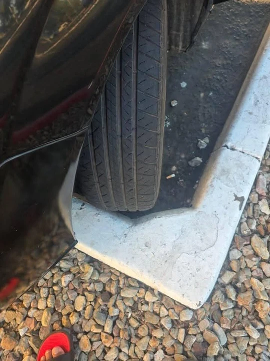2007 Ford Focus 1st Gen - Image 7 of 8