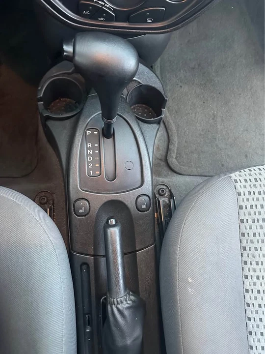 2007 Ford Focus 2nd Gen - Image 7 of 9