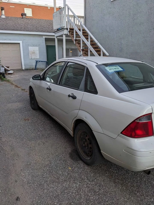 2007 Ford Focus 2nd Gen - Image 3 of 9