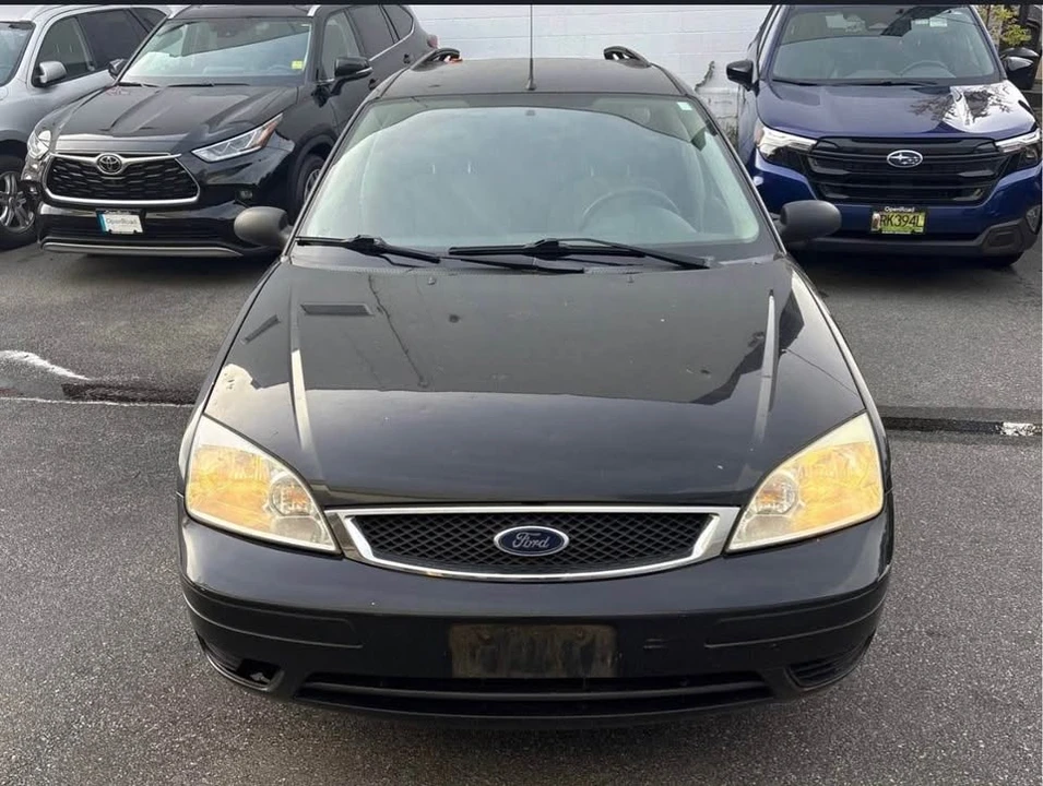 2007 Ford Focus 1st Gen - Image 2 of 10