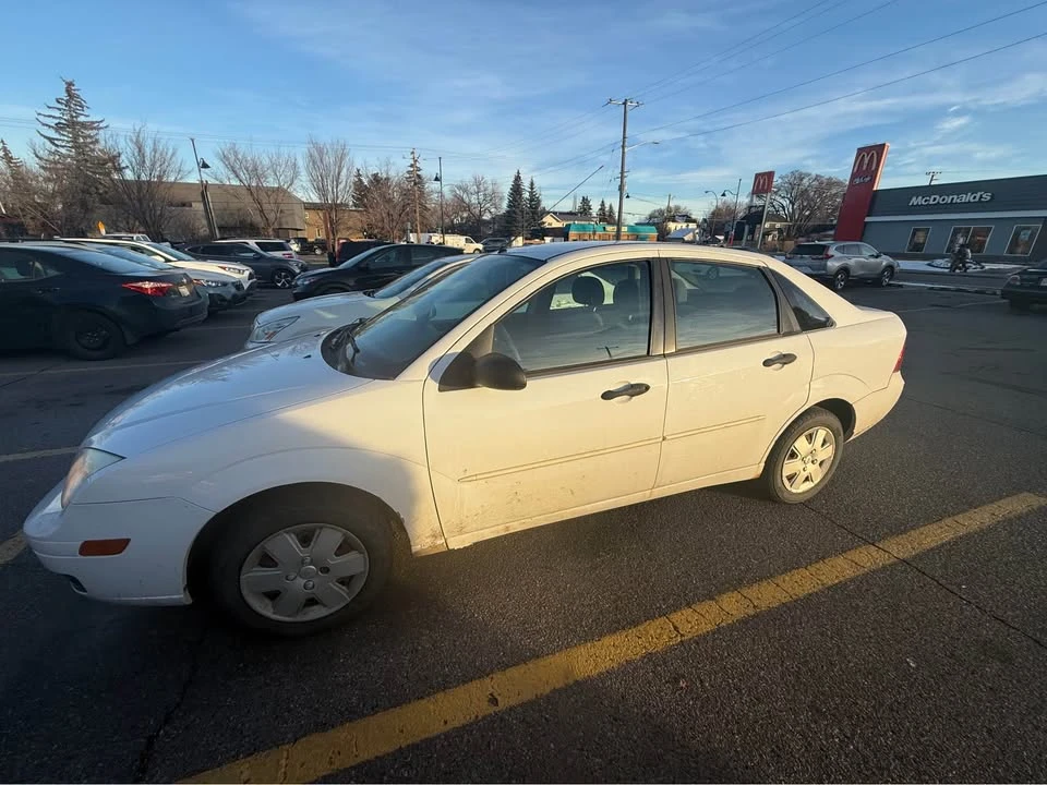 2007 Ford Focus 2nd Gen - Image 3 of 5