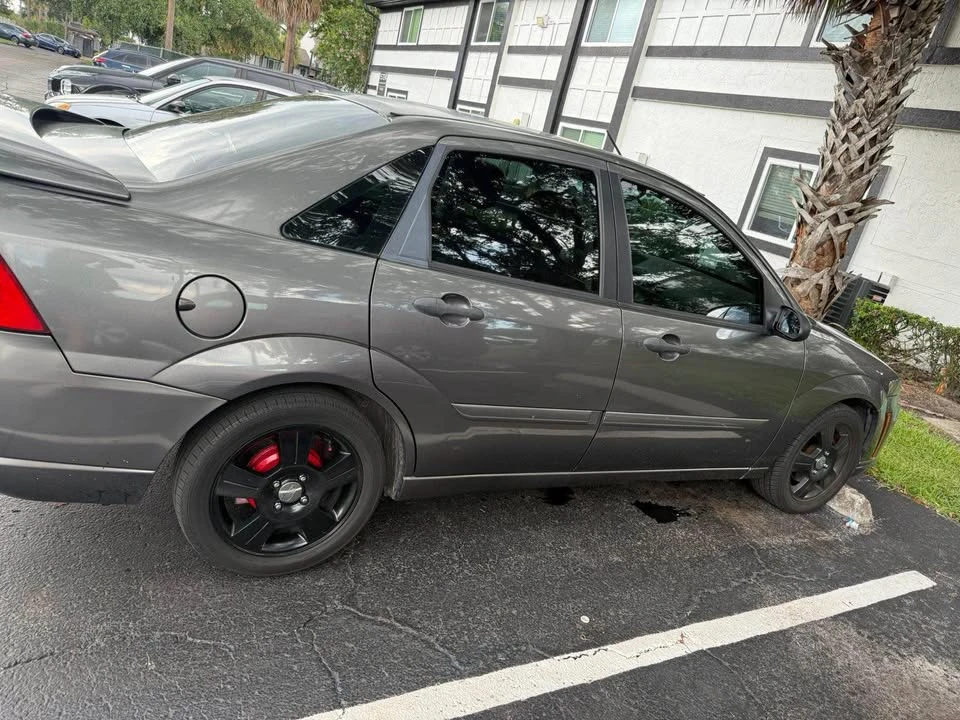 2007 Ford Focus 2nd Gen - Image 2 of 5
