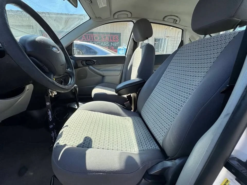 2007 Ford Focus 2nd Gen - Image 8 of 18