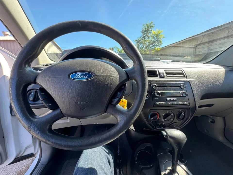 2007 Ford Focus 2nd Gen - Image 16 of 18