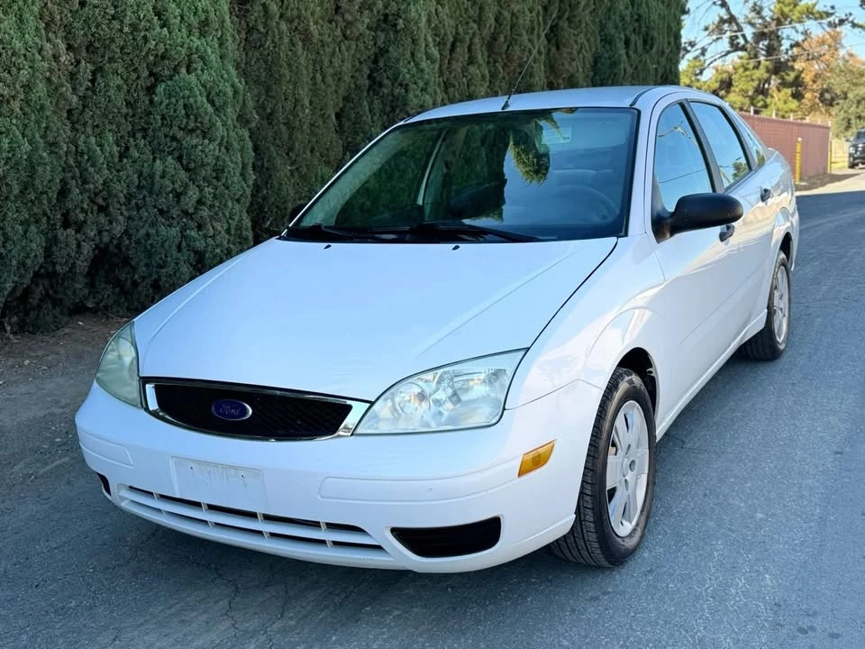 2007 Ford Focus 2nd Gen - Image 10 of 18