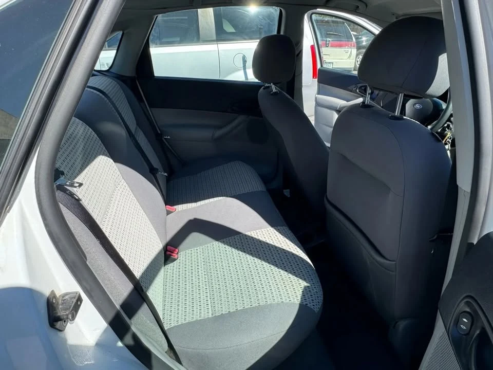 2007 Ford Focus 2nd Gen - Image 18 of 18