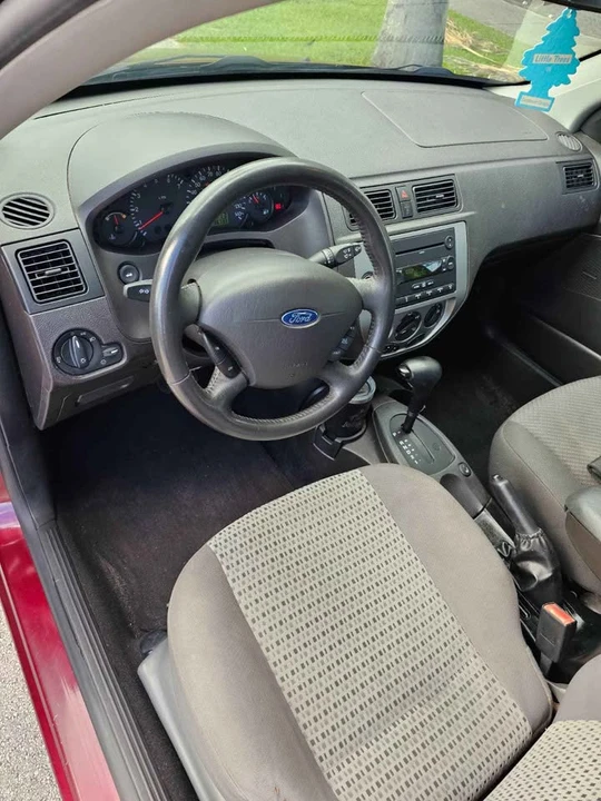 2007 Ford Focus 2nd Gen - Image 6 of 7