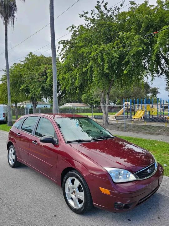 2007 Ford Focus 2nd Gen - Image 2 of 7