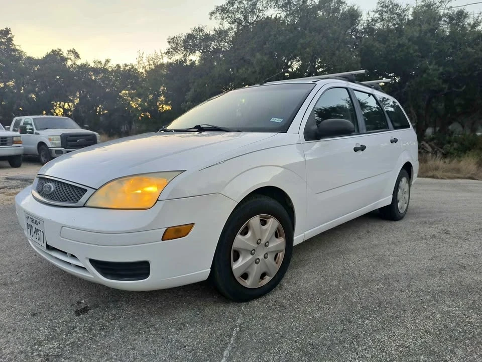 2007 Ford Focus 2nd Gen - Image 2 of 14
