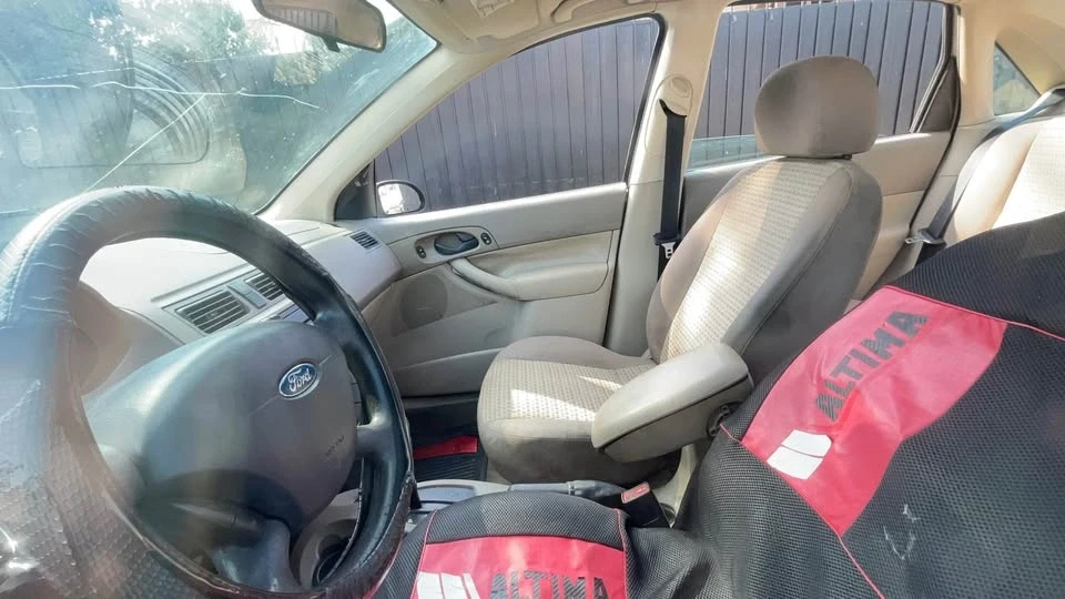 2007 Ford Focus 2nd Gen - Image 6 of 16