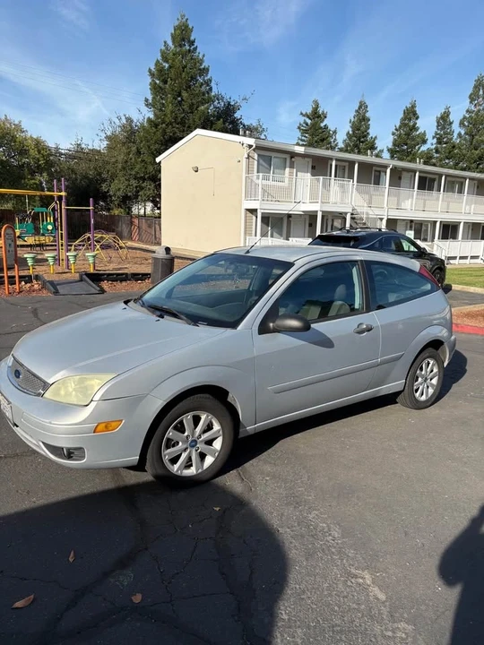 2007 Ford Focus 2nd Gen - Image 7 of 8