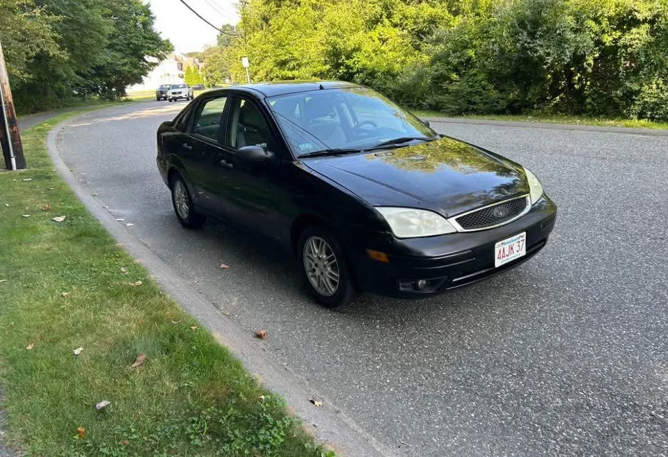 2007 Ford Focus 1st Gen - Image 2 of 4