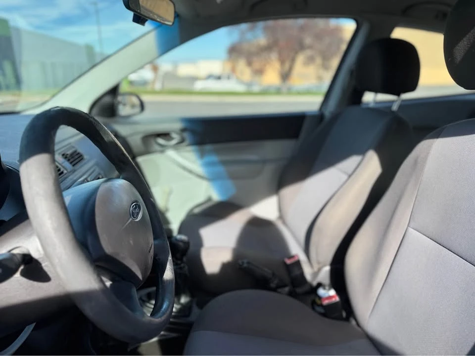2007 Ford Focus 2nd Gen - Image 8 of 8
