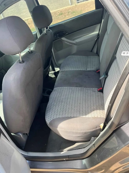 2007 Ford Focus 1st Gen - Image 9 of 12