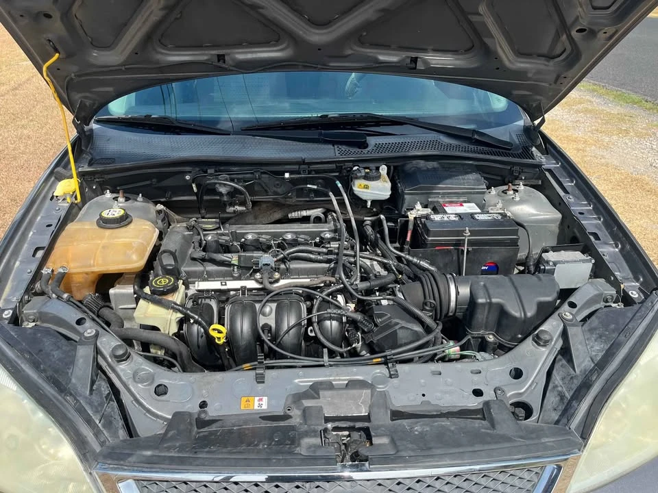 2007 Ford Focus 1st Gen - Image 10 of 12
