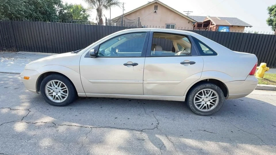 2007 Ford Focus 1st Gen - Image 8 of 12