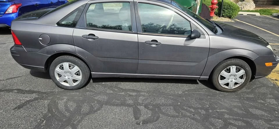 2007 Ford Focus 1st Gen - Image 5 of 10