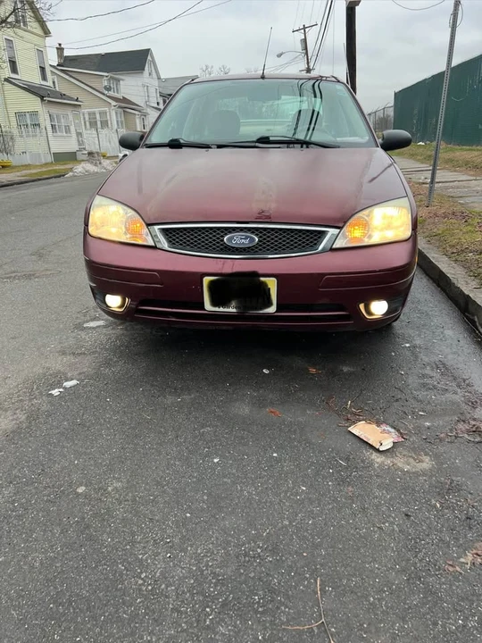 2007 Ford Focus 2nd Gen - Image 5 of 10