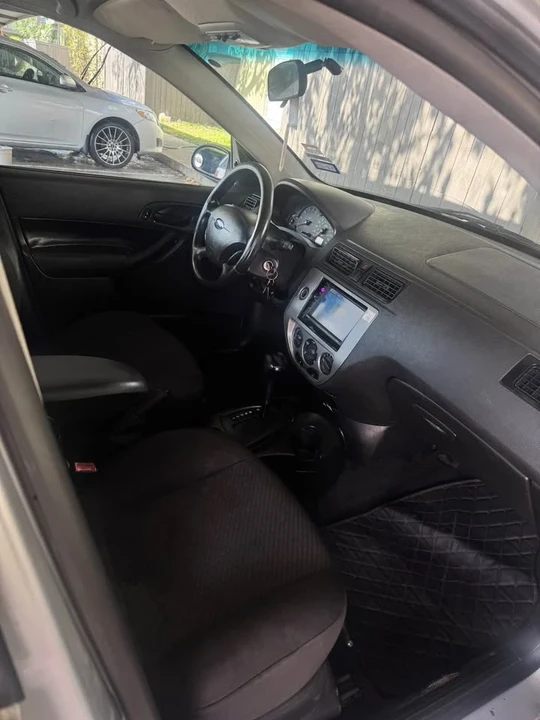 2007 Ford Focus 2nd Gen - Image 5 of 5