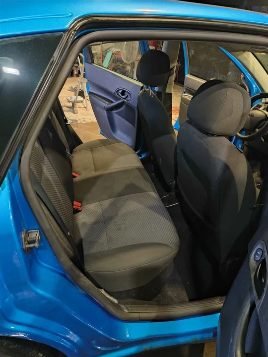 2007 Ford Focus 1st Gen - Image 10 of 13