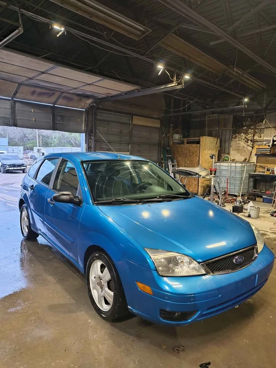 2007 Ford Focus 1st Gen - Image 3 of 13