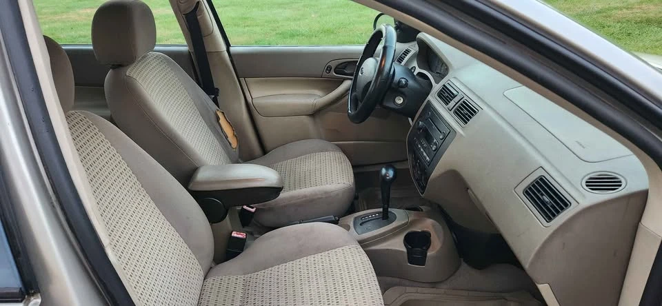 2007 Ford Focus 2nd Gen - Image 13 of 13