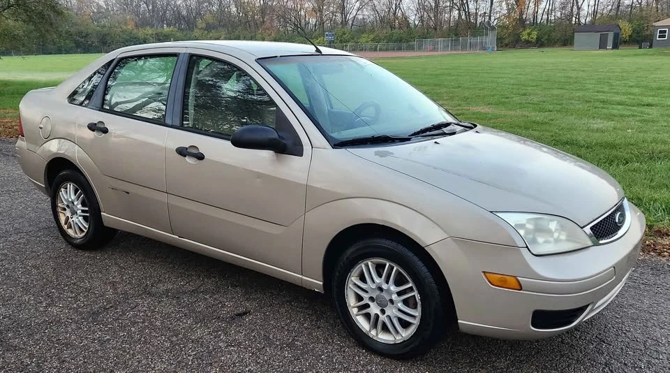 2007 Ford Focus 2nd Gen - Image 3 of 13