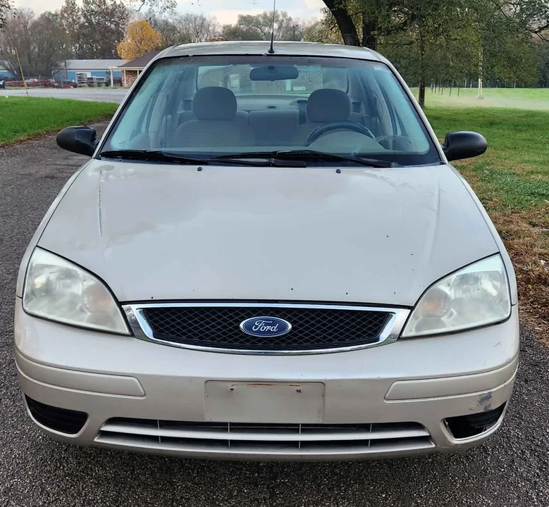2007 Ford Focus 2nd Gen - Image 2 of 13