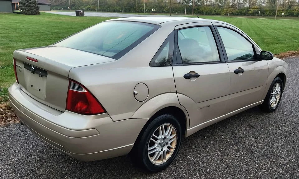 2007 Ford Focus 2nd Gen - Image 5 of 13