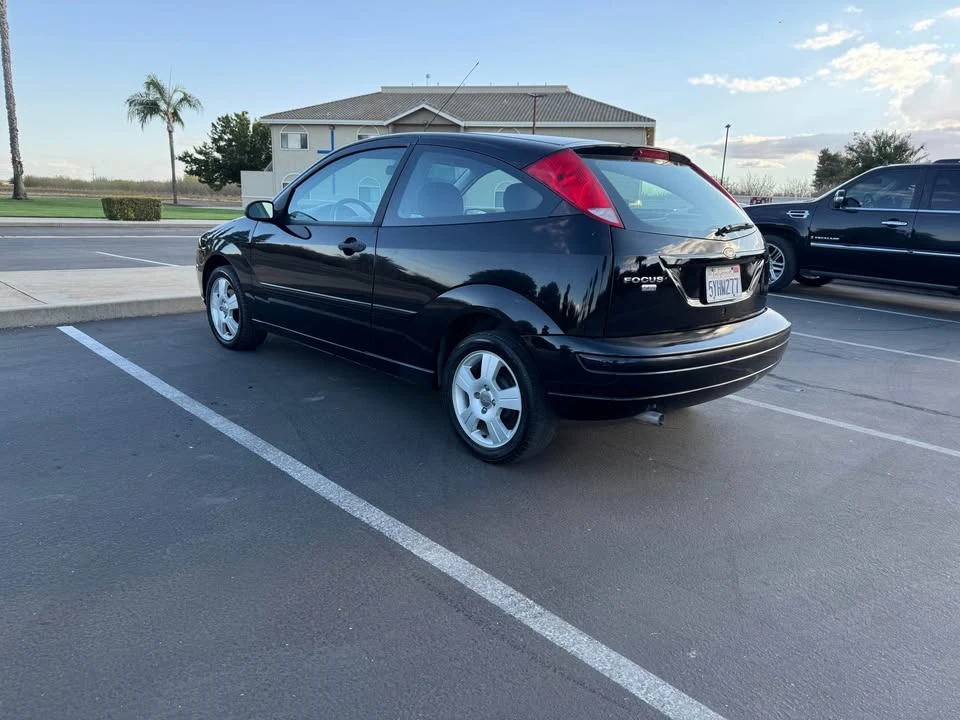 2007 Ford Focus 1st Gen - Image 2 of 7