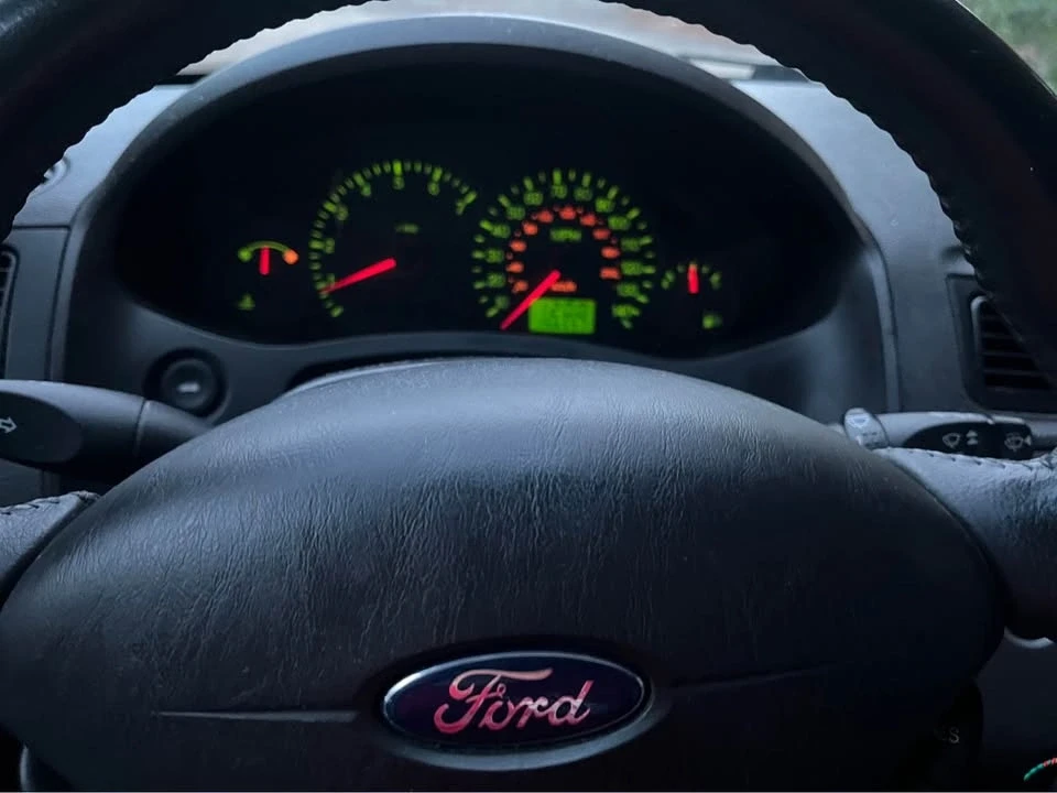 2007 Ford Focus 2nd Gen - Image 7 of 13