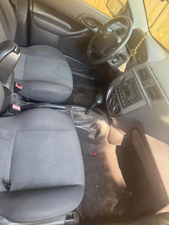 2007 Ford Focus 2nd Gen - Image 2 of 4