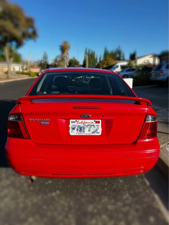2007 Ford Focus 2nd Gen - Image 3 of 12