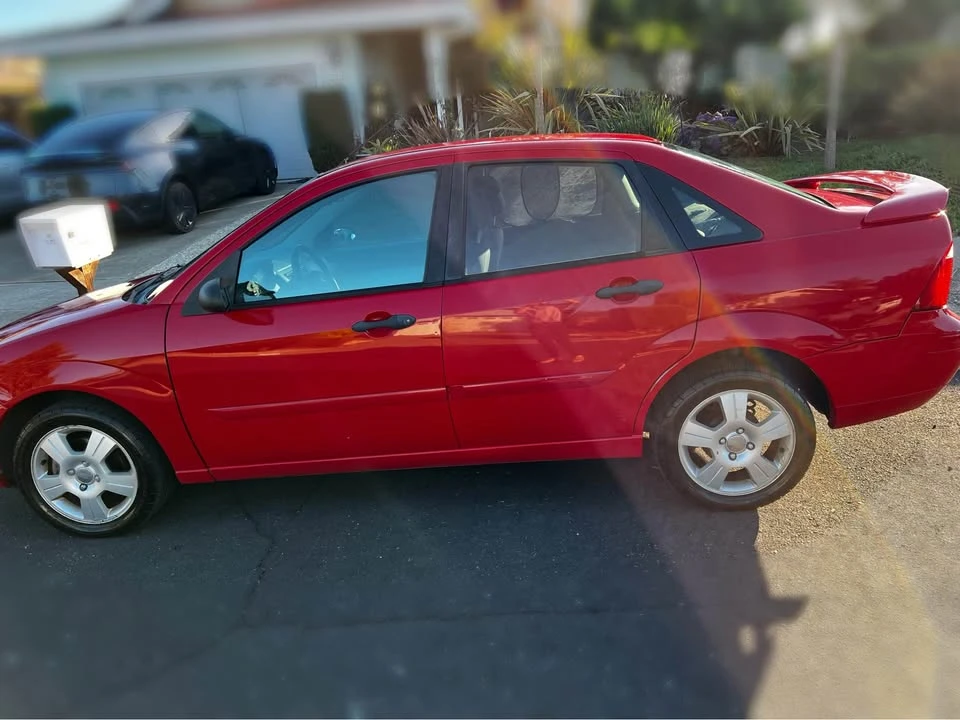 2007 Ford Focus 2nd Gen - Image 4 of 12