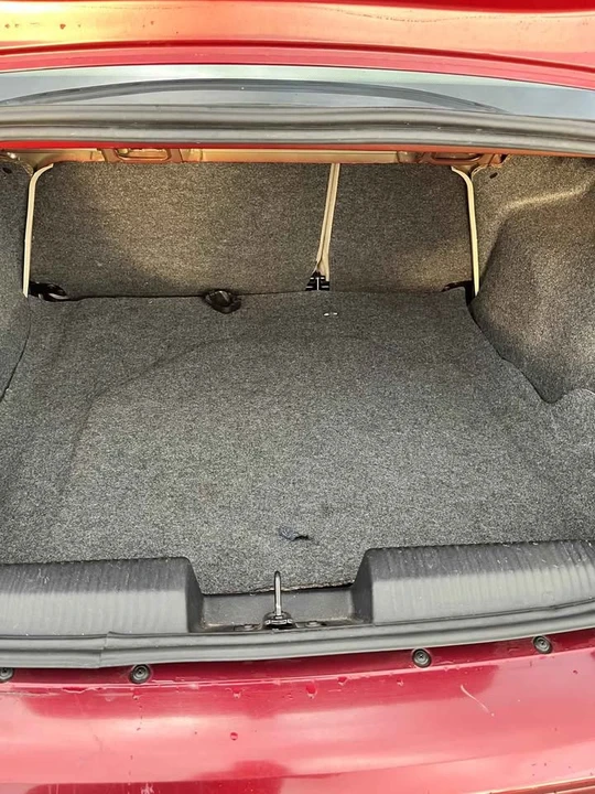 2007 Ford Focus 1st Gen - Image 11 of 12
