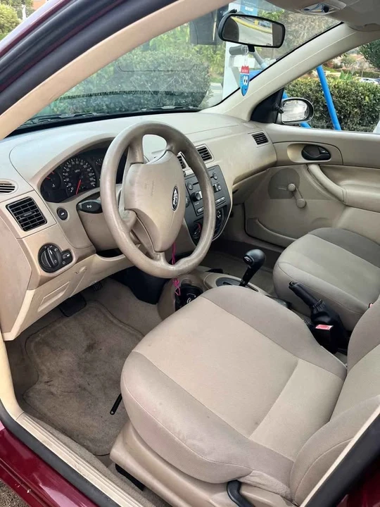 2007 Ford Focus 1st Gen - Image 6 of 12