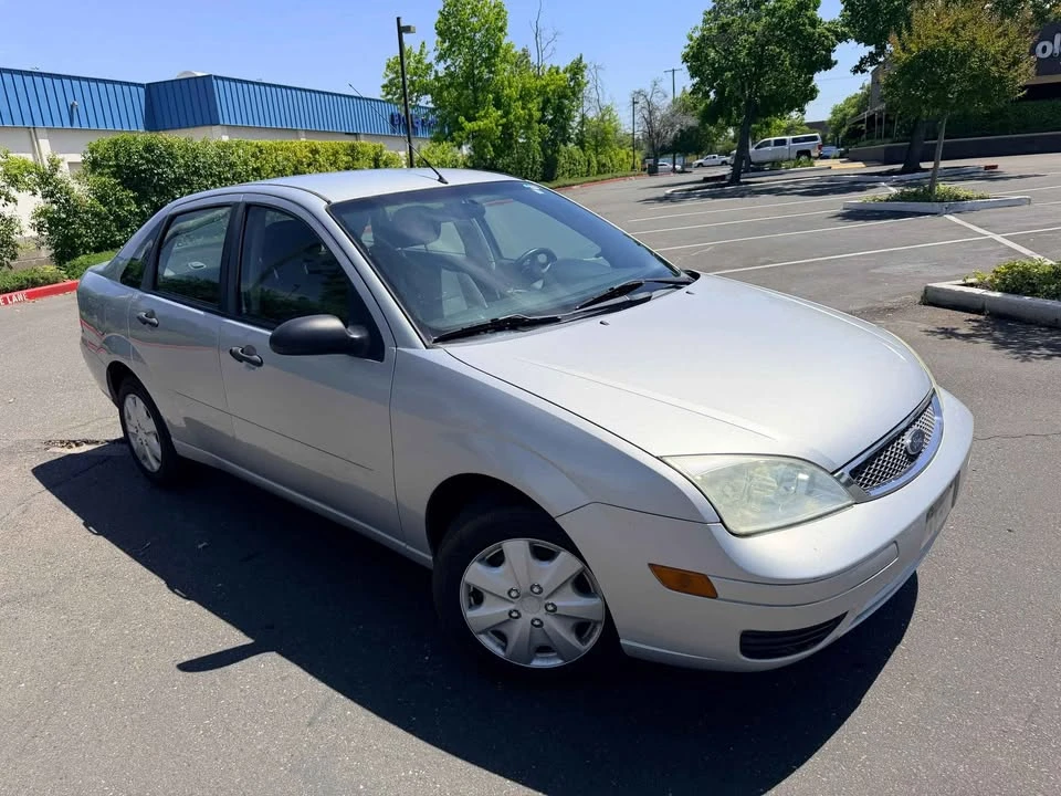 2007 Ford Focus 2nd Gen - Image 13 of 14