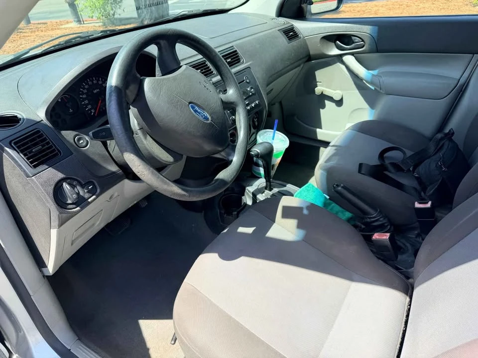 2007 Ford Focus 2nd Gen - Image 7 of 14