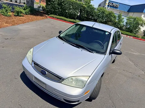 2007 Ford Focus ZX4 S