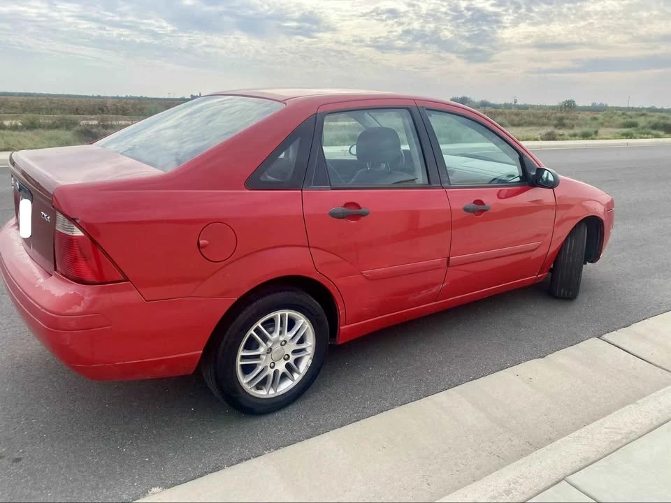 2007 Ford Focus 2nd Gen - Image 4 of 11
