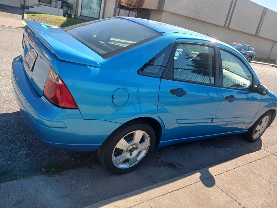2007 Ford Focus 2nd Gen - Image 2 of 15