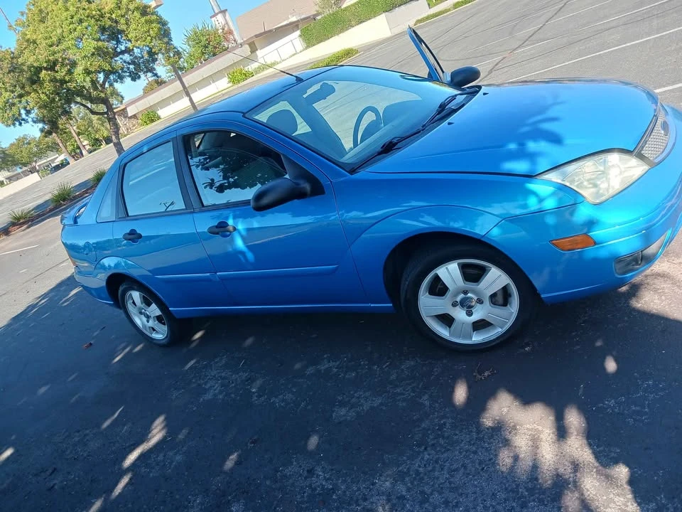 2007 Ford Focus 2nd Gen - Image 4 of 9
