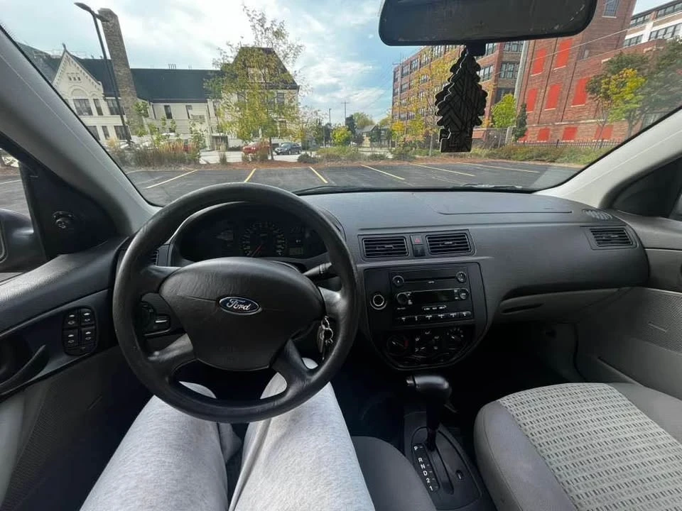 2007 Ford Focus 1st Gen - Image 16 of 19