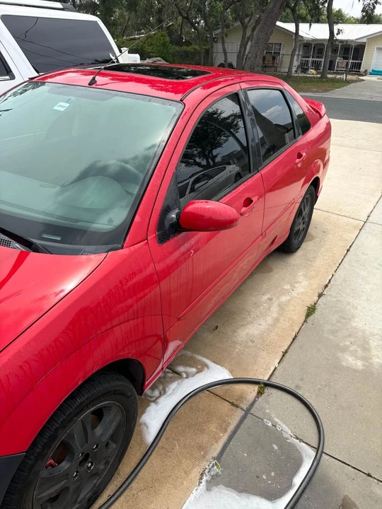 2007 Ford Focus 2nd Gen - Image 2 of 15